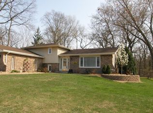 427 Iroquois St, Schererville, IN 46375