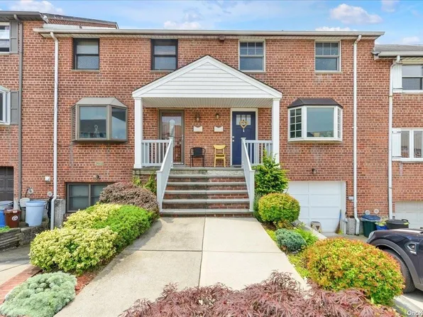 240-08 65 Avenue, Douglaston, NY 11362