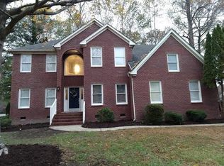 1000 Old Coach Rd, Chesapeake, VA 23322