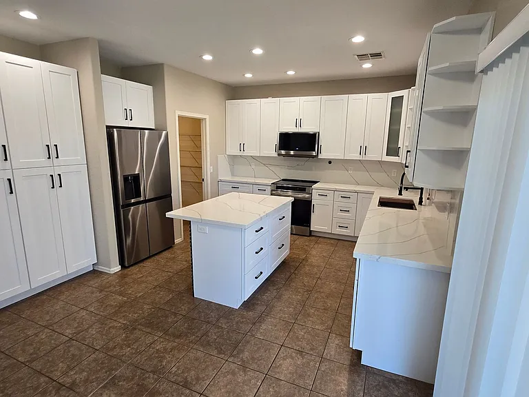20544 N Alma Dr — Photo 24
