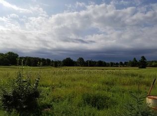 2652 N Dancer Rd, Dexter, MI 48130