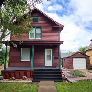 17 9th Ave SE, Aberdeen, SD, 57401