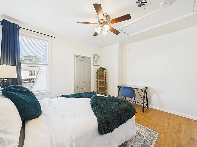 7836 Bateman Ln — Photo 39