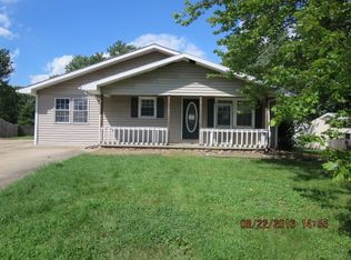 2205 Alan Ct, Evansville, IN 47720
