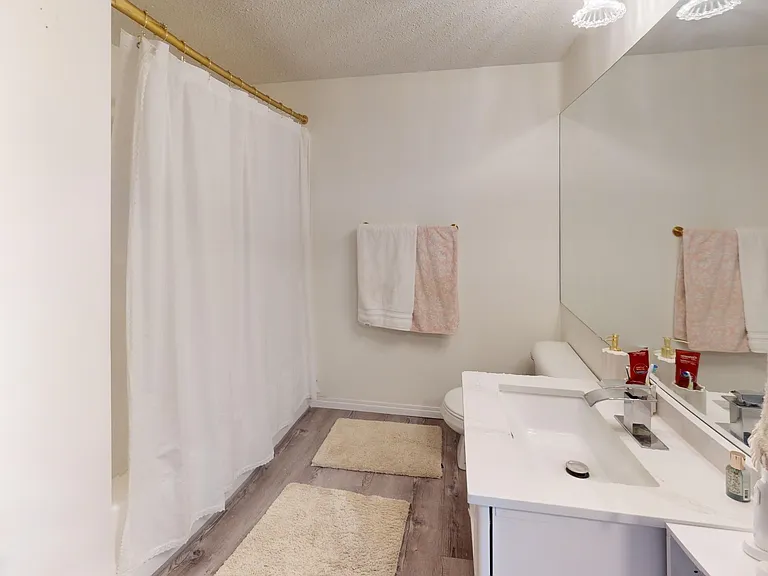 630 8th Ave SE #217 — Photo 23