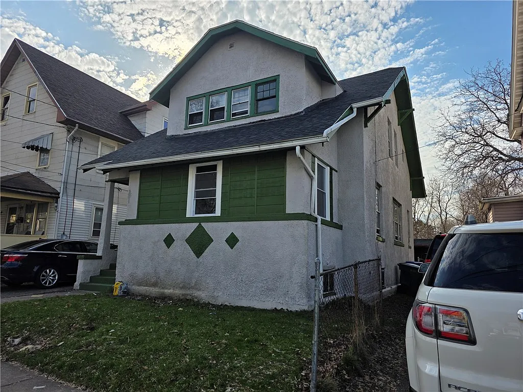 97 Rohr St photo 1