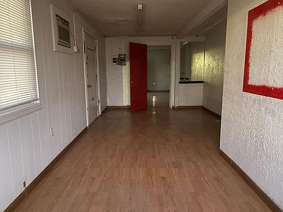 3rd image of 1720 S Avenue D Ste A