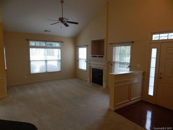 4th image of 329 Rose Garden Ct #329