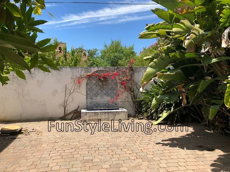 1215 Illinois St — Photo 32