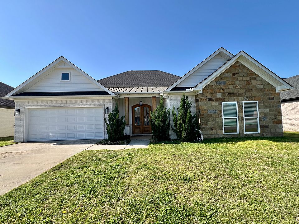 1st image of 12 Aspen Creek Dr