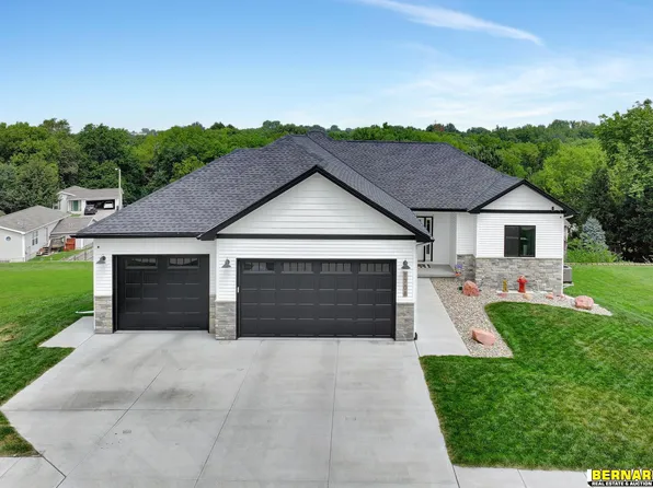 1708 8th Ave, Nebraska City, NE 68410