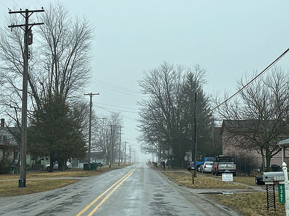 2nd image of 6427 Rouget Rd