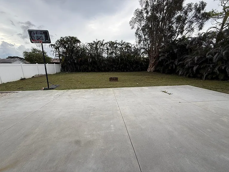 2289 SE Carnation Ave — Photo 11