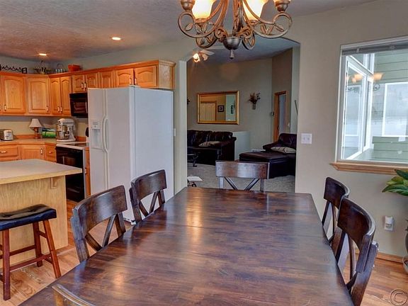 Dining Room to Living Room