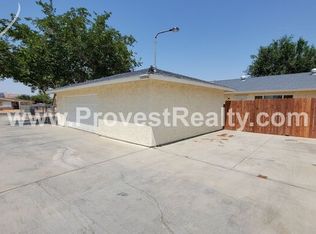 13357 Mohawk Rd APT A, Apple Valley, CA 92308