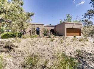 2203 Calle Cacique, Santa Fe, NM 87505