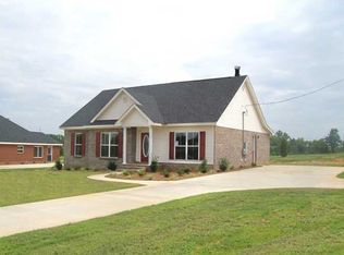 245 Atkin Hill Rd, Wetumpka, AL 36092