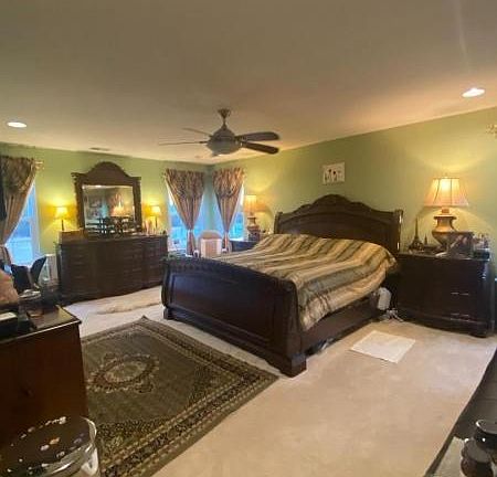 3rd image of 14 Wyckoff Pl