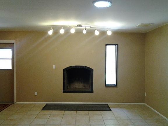 2nd image of 5810 S Kachina Dr