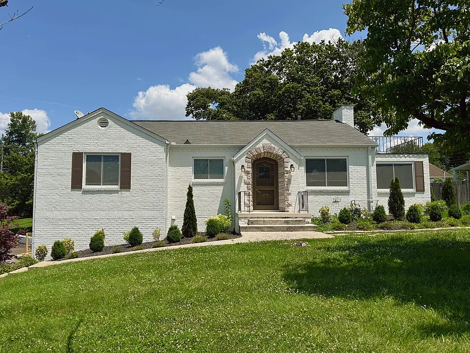 5224 Jacksboro Pike