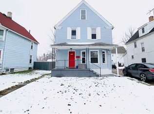 1122 West Ave, Elyria, OH 44035
