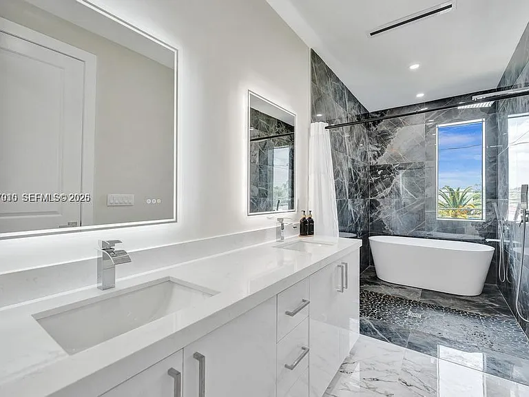 1101 NE 16th Ter #Townhouse 1 — Photo 26
