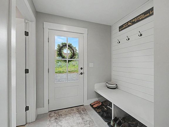 2nd image of 370 Hio Ridge Road