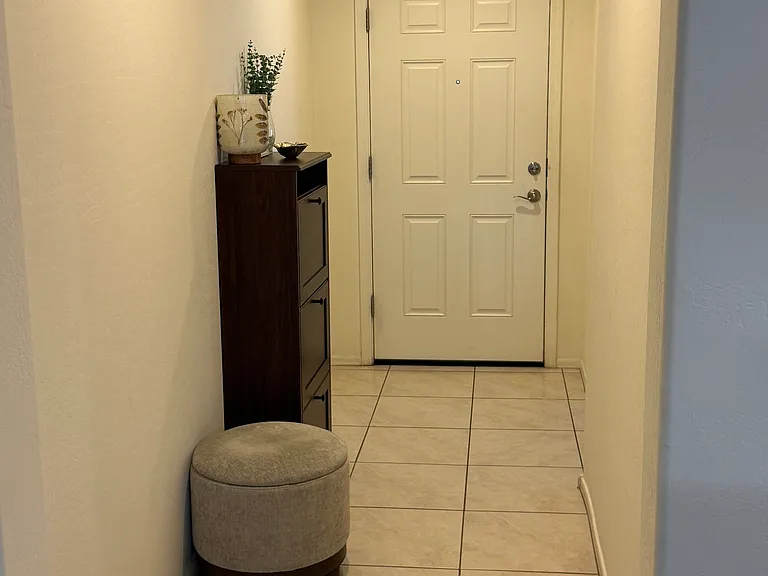 2233 E Stacey Rd — Photo 4