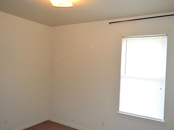 5th image of 2203 Wright Way #A