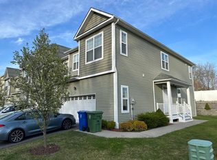 31 Magnolia Park Rd, Middletown, NY 10940