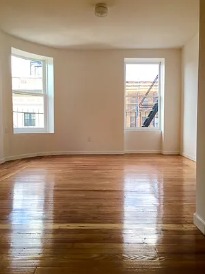 Rented by AJ Clarke | media 52