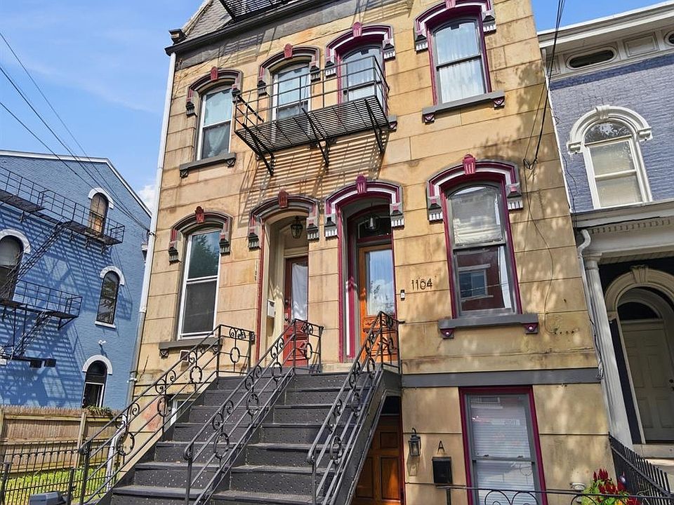 1st image of 1104 Dayton St