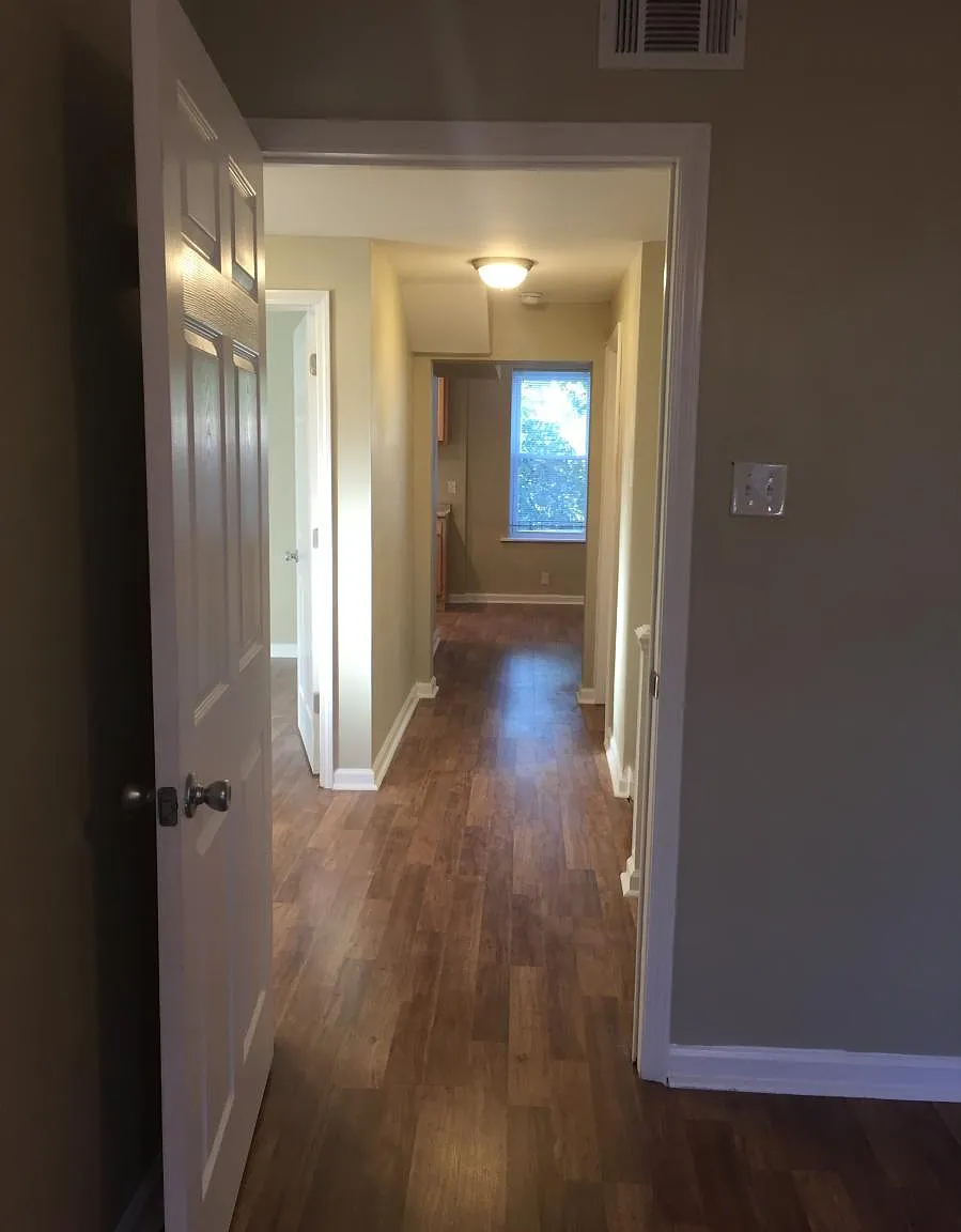 3 bed, 1400 sqft, $1,495 — Photo 4