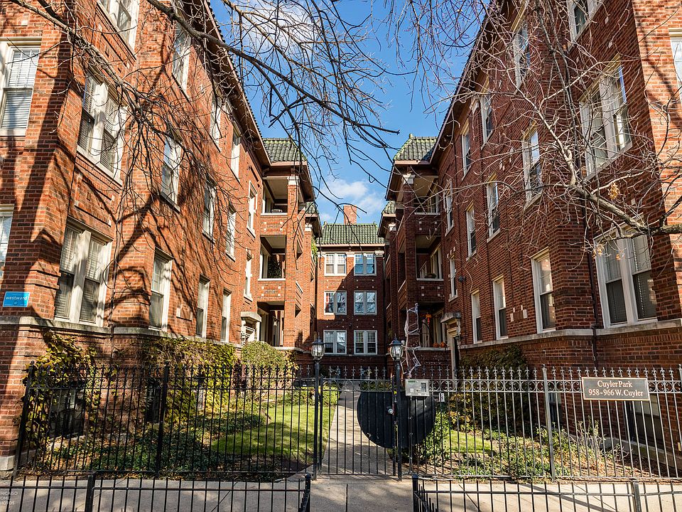 1st image of 958 W Cuyler Ave APT 2S