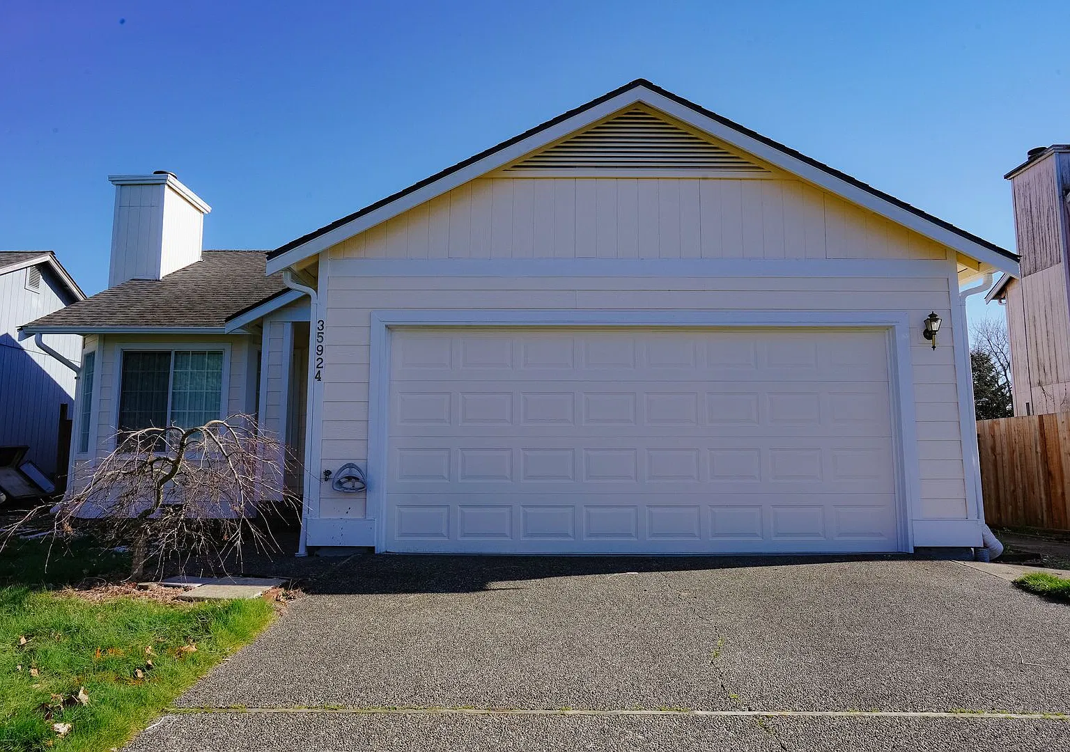 Fantastic 3bed/2bath Federal Way Home — Photo 1