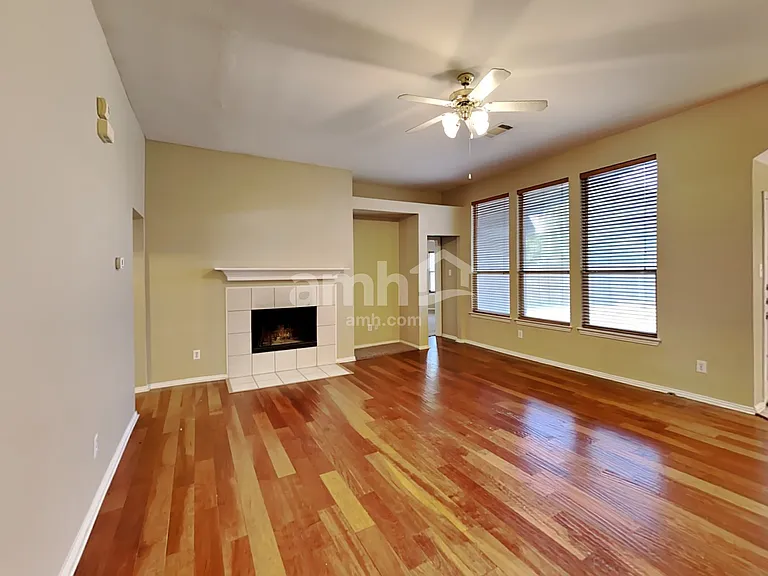 702 Bethany Lake Blvd — Photo 7