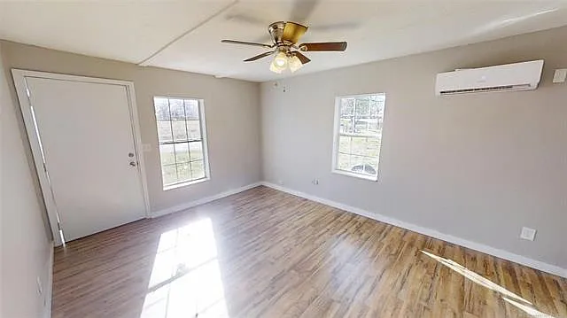 700 N Sherman Ave #704 — Photo 2