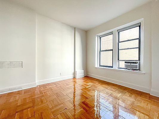 1st image of 1100 Madison Ave APT 5J