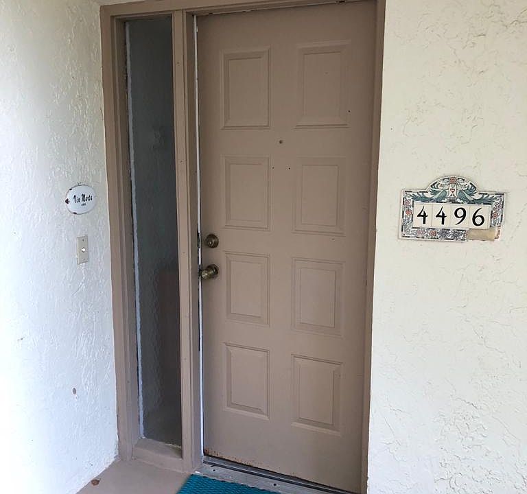 1st image of 4496 Carambola Cir S