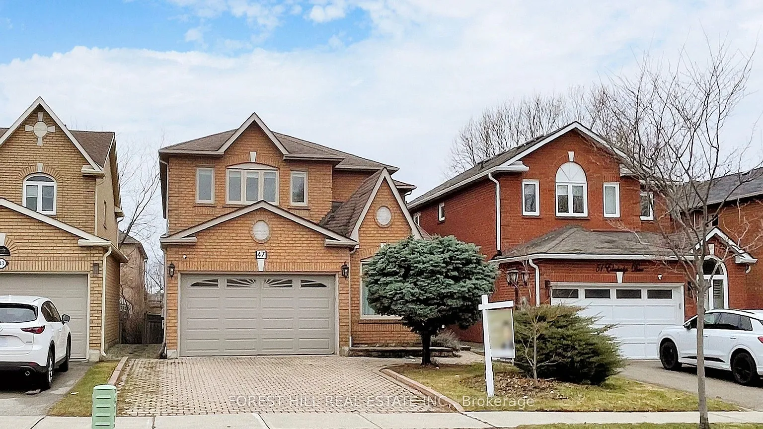 47 Edenbridge Dr photo 1
