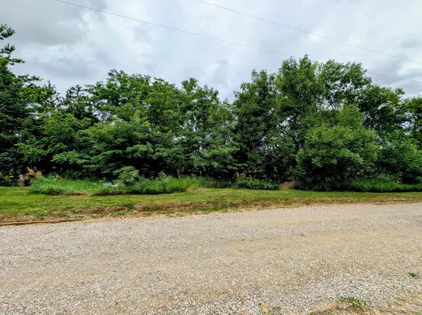 5 Ramble Ridge Dr, Blair, NE 68008