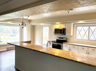 25280 Highland Rd, Cleveland, OH 44143
