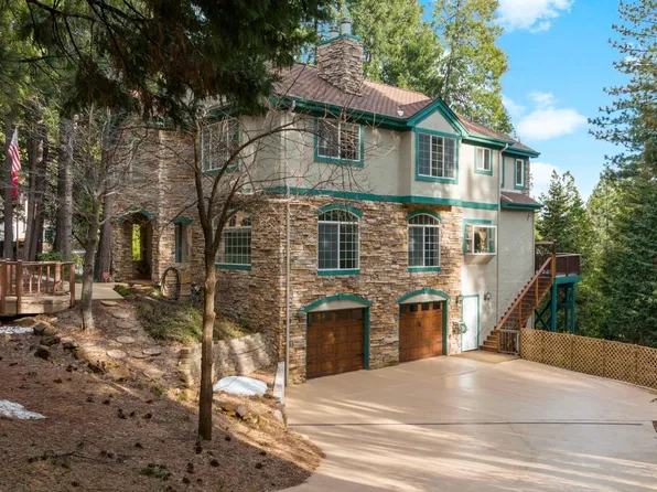 4381 Lakeridge Dr, Pollock Pines, CA 95726