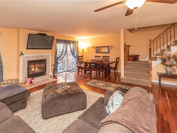 4th image of 432 Heritage Ln