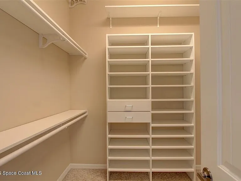 8810 Napolo Dr — Photo 26