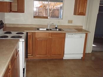 4th image of 3441 W Alice Ave
