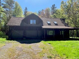 127 Slosson Rd, West Monroe, NY 13167