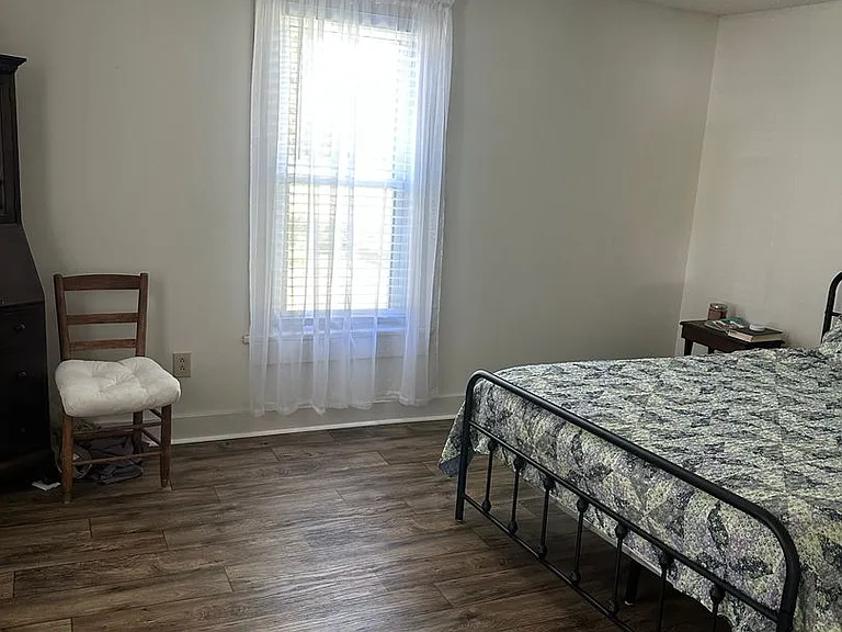 19427 Saturn Dr — Photo 15
