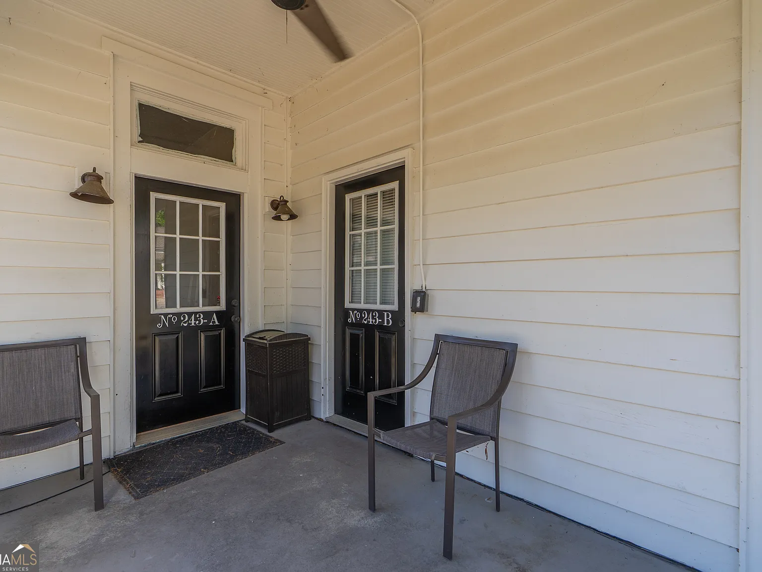 2 bed, 1.0 bath, 1064 sqft, $1,395 — Photo 3