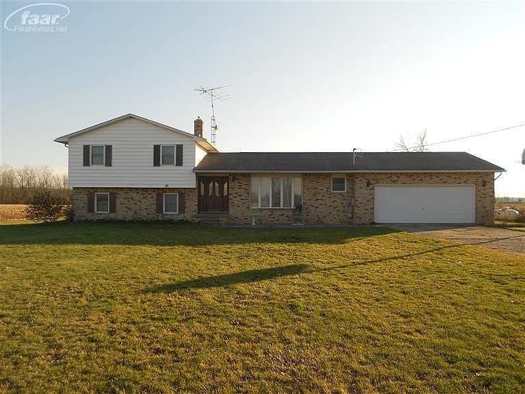 9236 Allan Rd, New Lothrop, MI 48460 Zillow